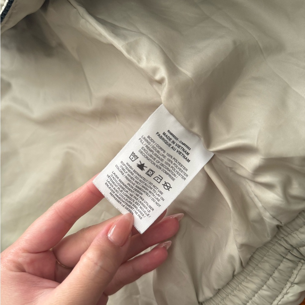 Nike Thermore Synthetic Fill Jacket View 3